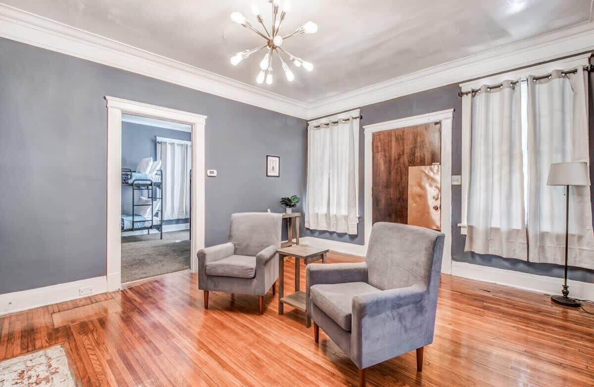 Maison, plusieurs lits, patio, vue jardin (Glenview Guesthouse) | Coin séjour | Cheminée