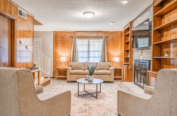 House, Multiple Beds, Patio, Garden View (Warrington Nook) | Living area | Fireplace - Warrington Nook (Memphis)