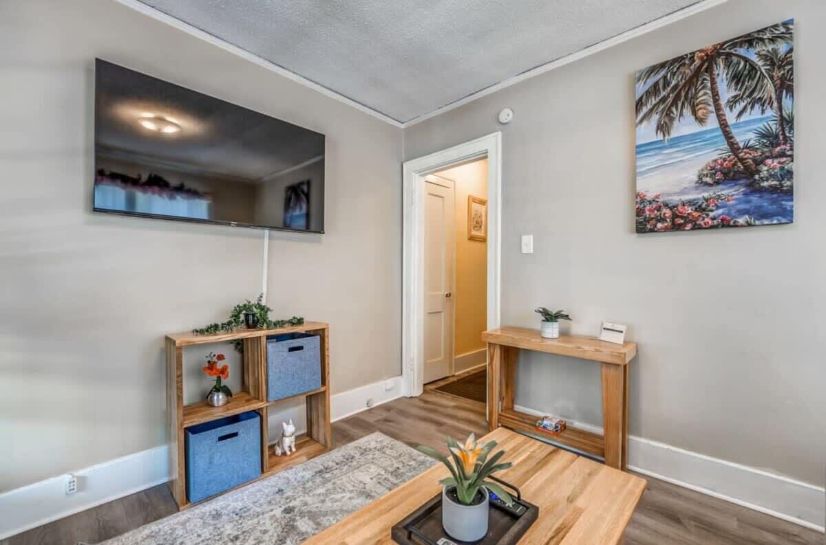 House, 1 Double Bed with Sofa bed, Patio, Garden View (Garland Haven Hideaway Unit B) | Interior