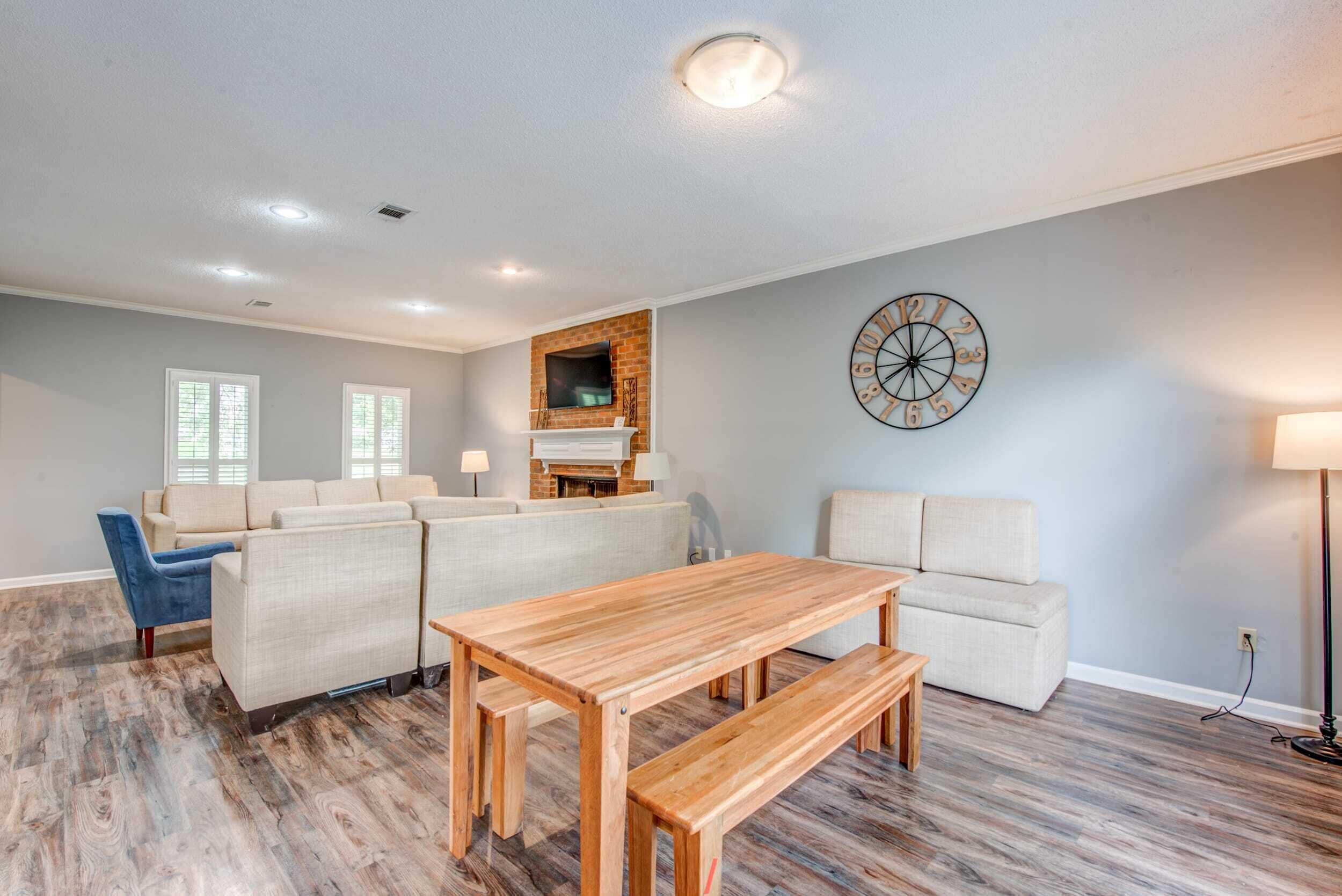 House, Multiple Beds, Patio, Garden View (Timber Creek Hideaway) | Living area