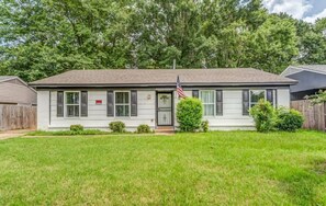 Exterior - Flowering Peach Stayhouse (Memphis)
