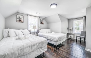 House, Multiple Beds, Patio, Garden View (Whitehaven Park Retreat)