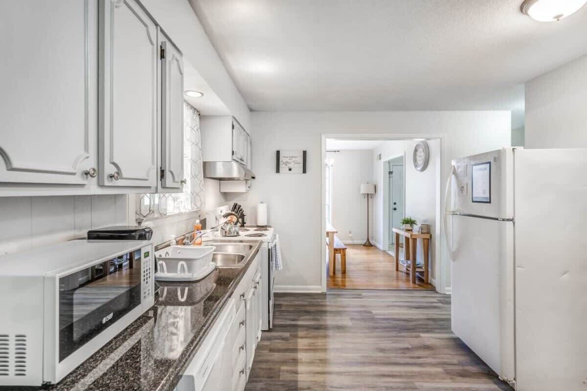 House, Multiple Beds, Patio, Garden View (Judy Lynn Collective) | Private kitchen | Coffee/tea maker