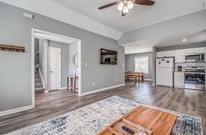 House, Multiple Beds, Patio, Garden View (Crievewood Guesthouse) | Private kitchen