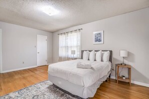 Casa, várias camas, varanda, vista para o jardim (Pomona Cottage) | 3 quartos, Wi-Fi de cortesia