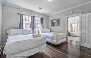 House, Multiple Beds, Patio, Garden View (Parkway Nest)