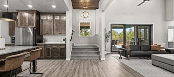 Luxe Stay at Ember Lodge, Zion