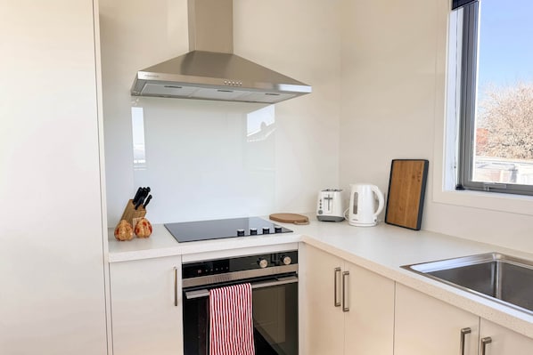 Kühlschrank, Herdplatte