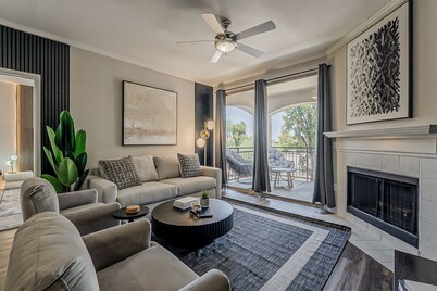 Cozy 2BR 2BA • Pool • Gym • Free Parking