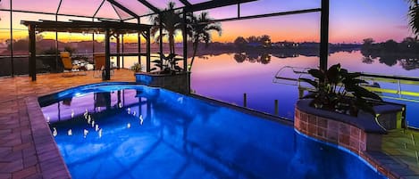 Opvarmet pool