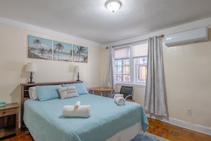 2 chambres, bureau, fer et planche à repasser, Wi-Fi gratuit
