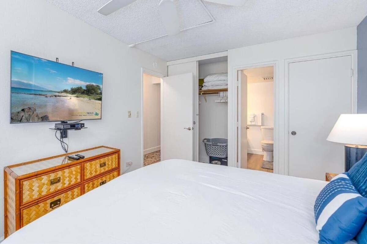 Condo, 1 Bedroom, Lanai, Garden View | In-room safe, laptop workspace, blackout drapes, iron/ironing board