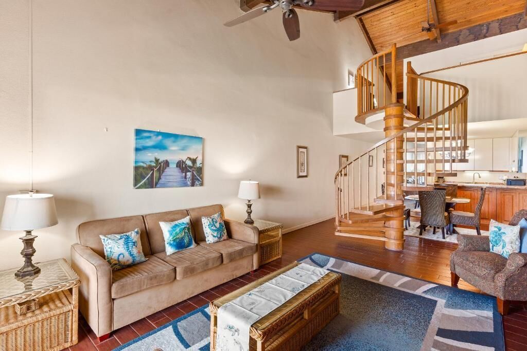 公寓客房, 2 間臥室, 夏威夷式陽台, 花園景觀 | 客房內保險箱、筆電工作空間、遮光布/窗簾、熨斗/熨衣板