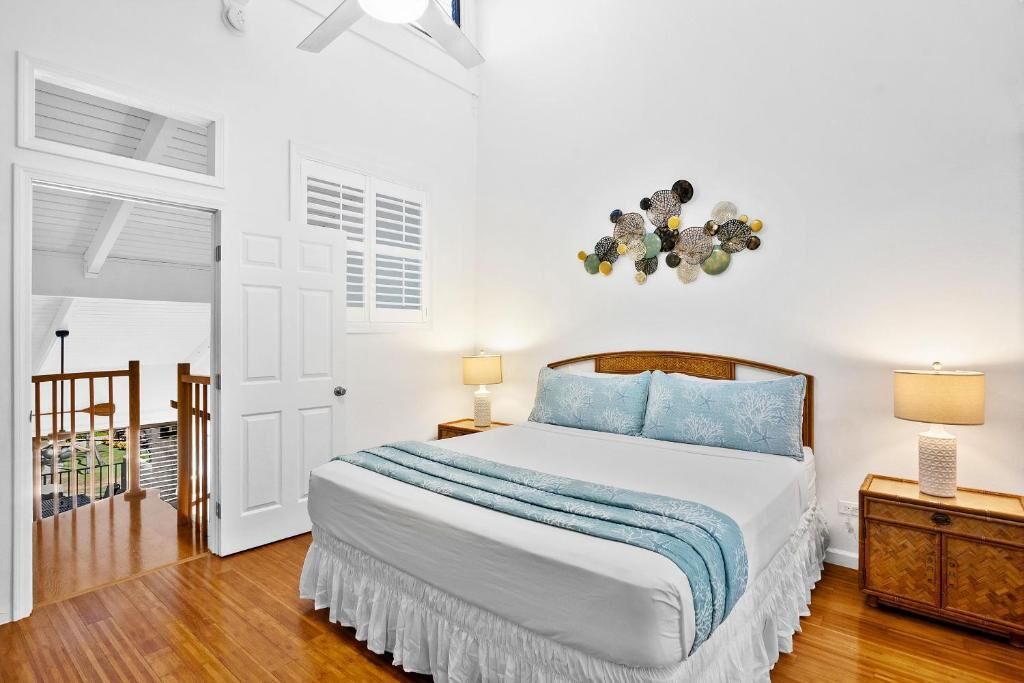 公寓客房, 2 間臥室, 夏威夷式陽台, 花園景觀 | 客房內保險箱、筆電工作空間、遮光布/窗簾、熨斗/熨衣板