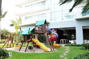 Children’s area - Gorgeous Beach-Front Apartment with Breathtaking Views of Puerto Vallarta's Bay (Puerto Vallarta)
