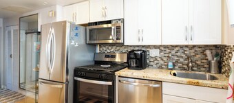 Coastal Haven Steps to Sand w/Garage & Rooftop