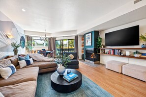 Smart TV, fireplace, table football, ping pong