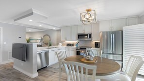 صورة غير مصنفة، 5 من 24، زرّ