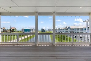 Property grounds - Coastal Charm - Beachside Village Home + Quick Beach Access (Galveston)