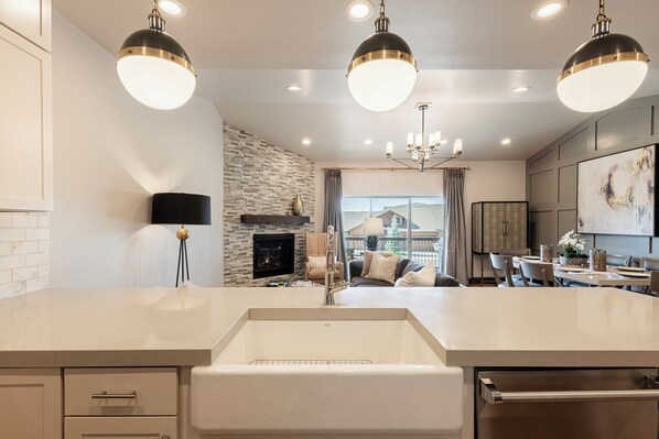 Interior - Modern Mountain Luxury Minutes from Skiing & Jordanelle (Kamas)