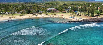 2-Bedroom Garden & Ocean Views!