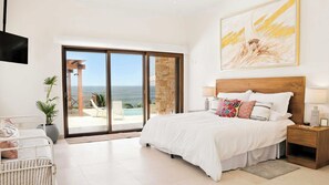 4 bedrooms, desk, iron/ironing board, free WiFi