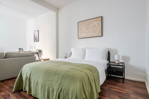 Fer et planche à repasser, Wi-Fi, draps fournis