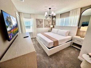 5 bedrooms, iron/ironing board, WiFi, bed sheets - (2580 RT) STOREY LAKE - BEST DISNEY LOCATION - HUGE CLUBHOUSE - THEME ROOMS! (Kissimmee)