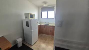 Fridge, microwave, stovetop, toaster