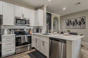 Microwave, oven, stovetop, dishwasher