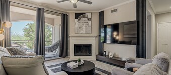 Modern 2BR Retreat • Pool • Gym • Free Parking