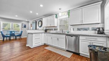 Microwave, oven, stovetop, dishwasher