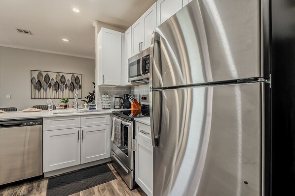 Microwave, oven, stovetop, dishwasher