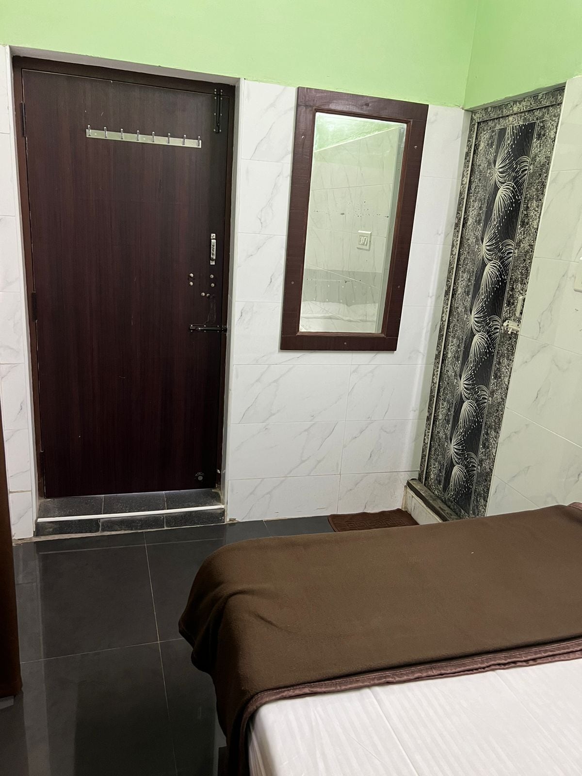 Basic Double Room | Free WiFi