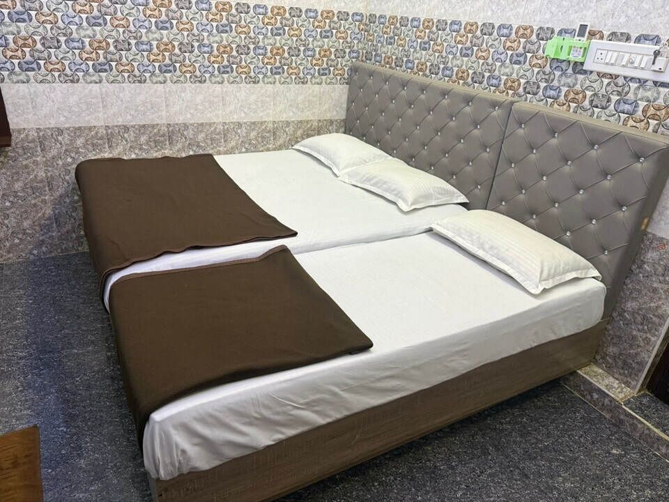 Economy Triple Room | Free WiFi