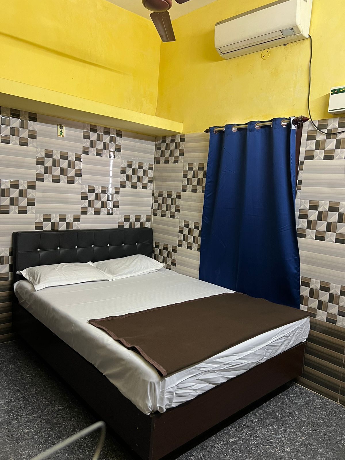 Economy Double Room | Free WiFi