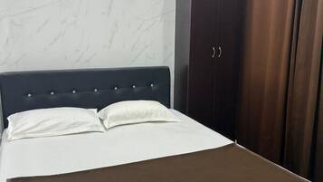 Economy Double Room | Free WiFi, bed sheets