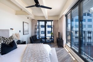 スタンダード アパートメント バルコニー シティビュー | セーフティボックス (室内)、デスク、アイロン / アイロン台、WiFi (無料)