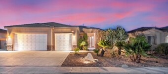 Escape to the Desert: Pool, Spa + Outdoor Lounge