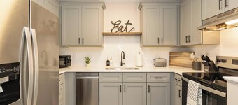 Decked Out: mins to Lenovo Center, Carter-Finley Stadium, State Fair and more!