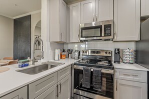 Microwave, oven, stovetop, dishwasher