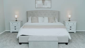 5 bedrooms, desk, iron/ironing board, travel crib