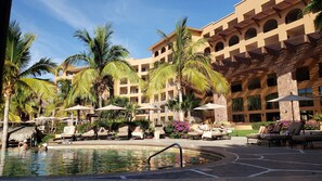 Pool - Golfer's paradise! 1-bedroom condo at the family-friendly, Villa Del Palmar, (Ensenada Blanca)