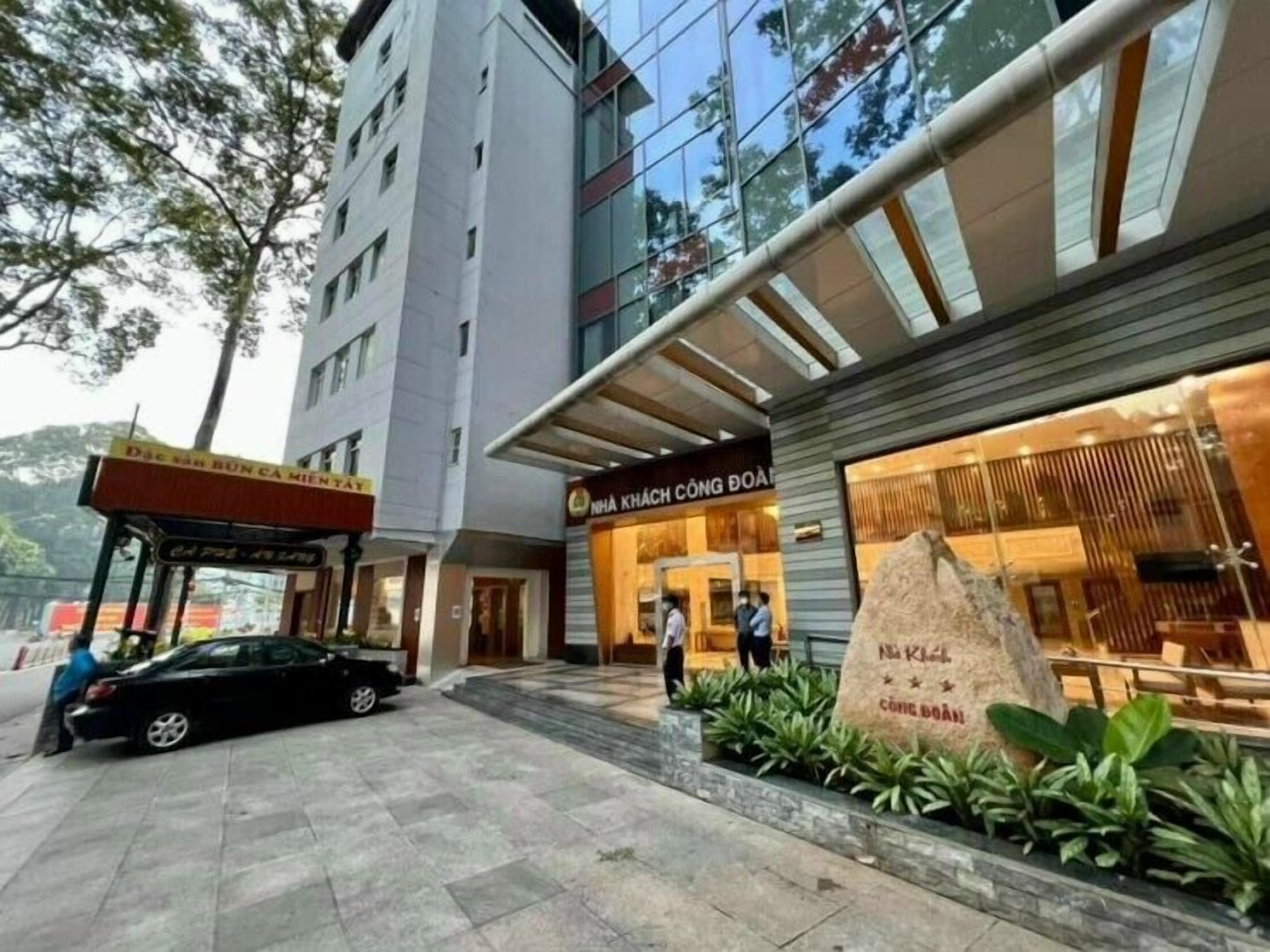 واجهة المنشأة