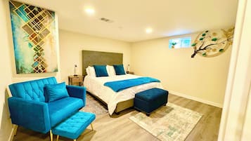 3 bedrooms, desk, iron/ironing board, free WiFi