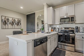 Microwave, oven, stovetop, dishwasher