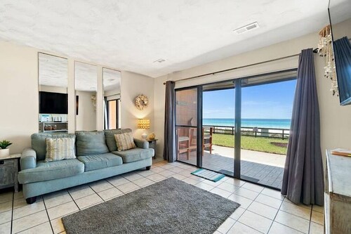 104 polynesian  GROUND FLOOR WALK 2 PIER PARK