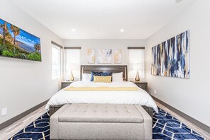 8 bedrooms, iron/ironing board, free WiFi, bed sheets - Luxurious & Modern 8BR Retreat with AC, Two Oversized Rooftop Decks (Newport Beach)