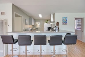 Microwave, oven, stovetop, ice maker