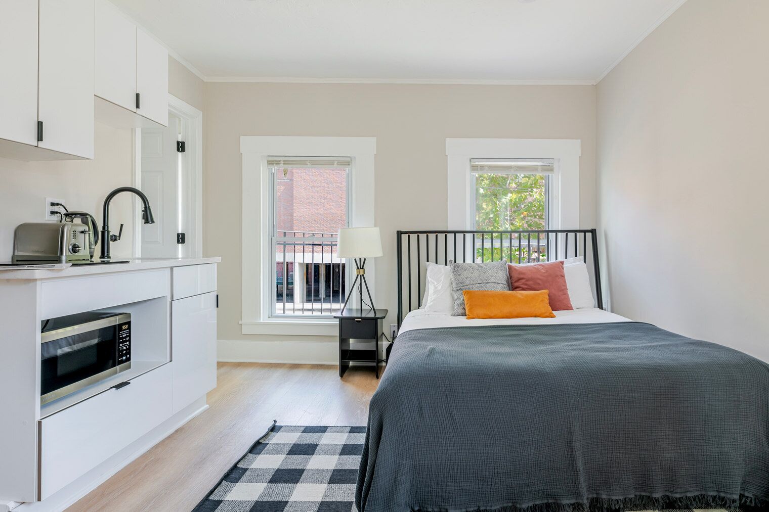 アイロン / アイロン台、WiFi、ベッドシーツ